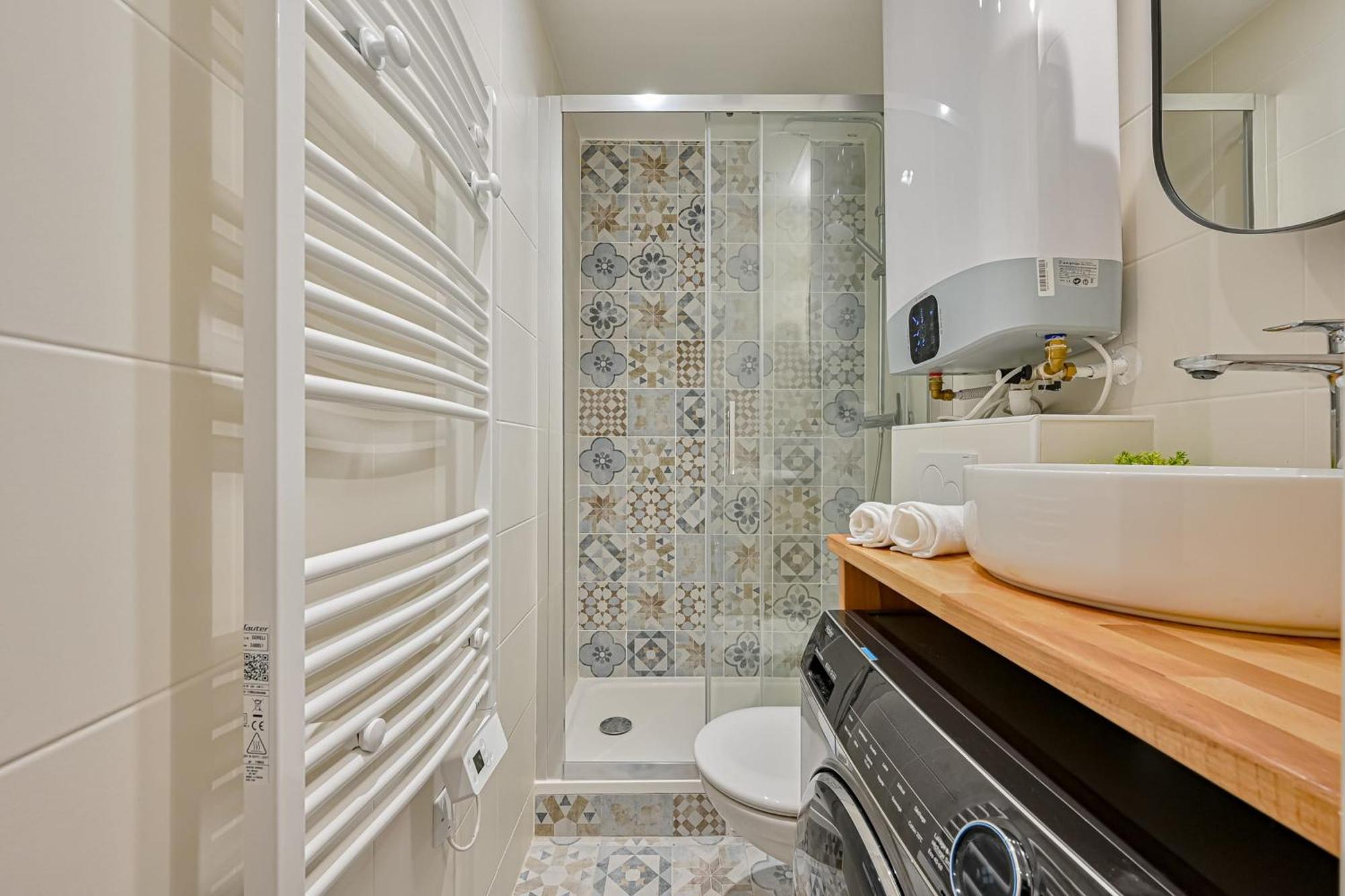 Apartment Flexliving - - 43 - 2 *